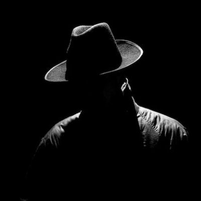 Man_in_black11